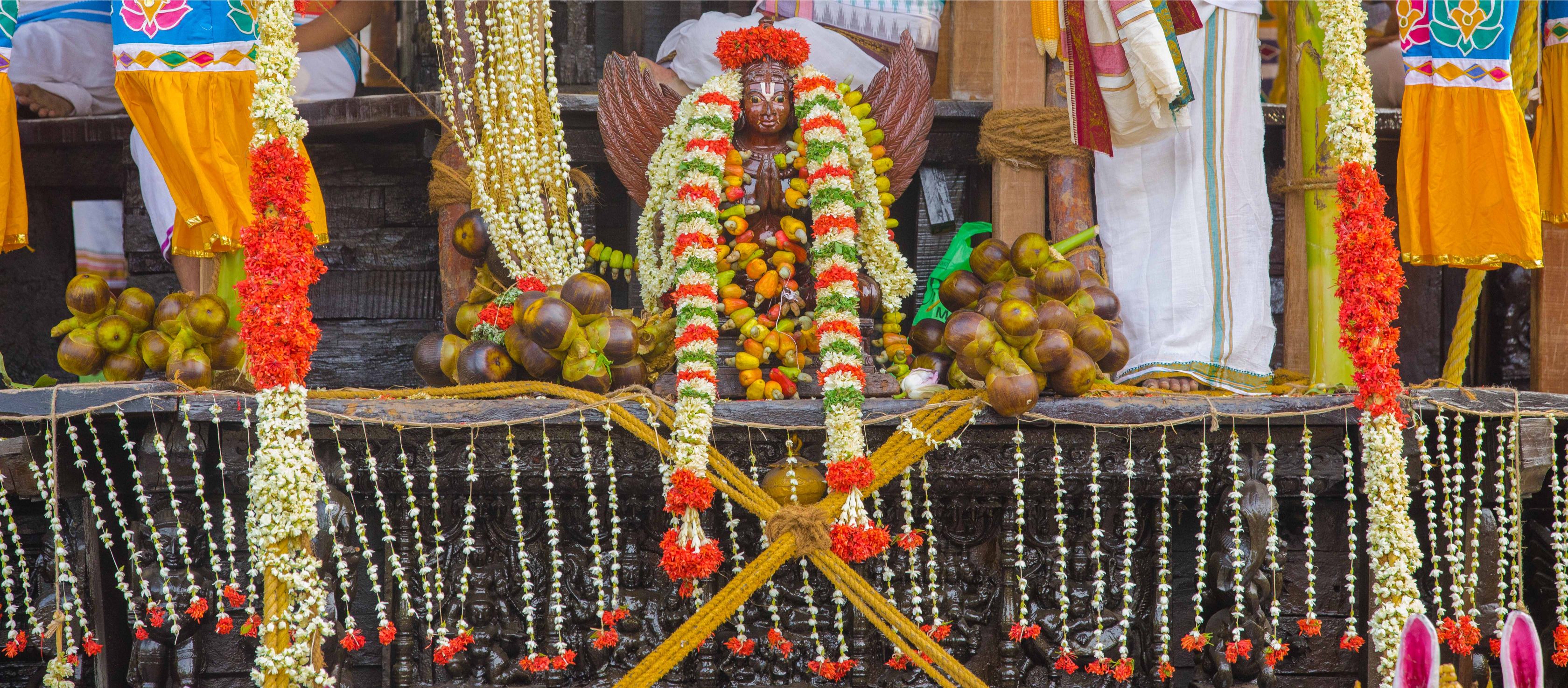 திருச்சி, ஸ்ரீரங்கம் ரங்கநாத சுவாமி கோயில் சித்திரைத் தேரோட்டம் திருச்சி, ஸ்ரீரங்கம் ரங்கநாத சுவாமி கோயில் சித்திரைத் தேரோட்டம்
