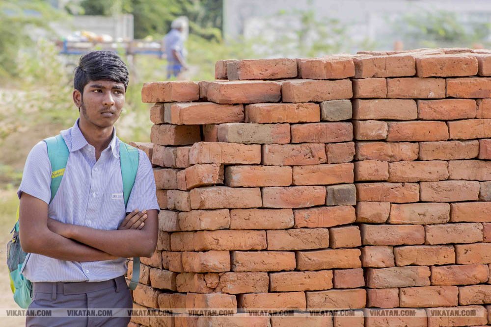 பள்ளிப் பட்டாம்பூச்சிகளின் நெகிழ்ச்சியும் மகிழ்ச்சியும்! பள்ளிப் பட்டாம்பூச்சிகளின் நெகிழ்ச்சியும் மகிழ்ச்சியும்!