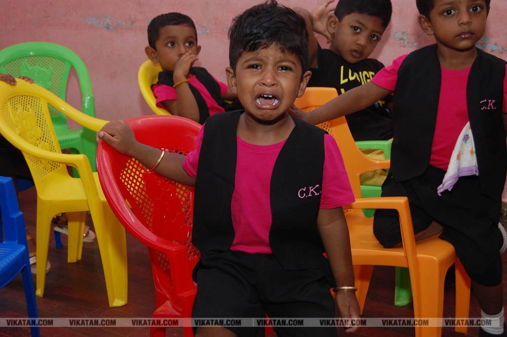 பள்ளிப் பட்டாம்பூச்சிகளின் நெகிழ்ச்சியும் மகிழ்ச்சியும்! பள்ளிப் பட்டாம்பூச்சிகளின் நெகிழ்ச்சியும் மகிழ்ச்சியும்!