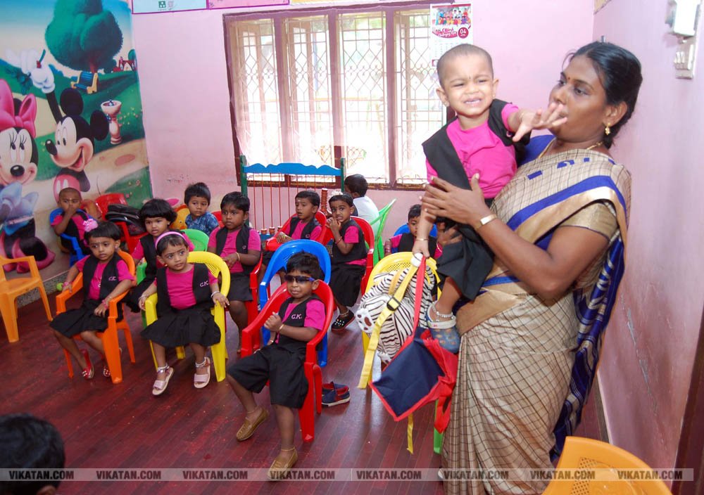 பள்ளிப் பட்டாம்பூச்சிகளின் நெகிழ்ச்சியும் மகிழ்ச்சியும்! பள்ளிப் பட்டாம்பூச்சிகளின் நெகிழ்ச்சியும் மகிழ்ச்சியும்!