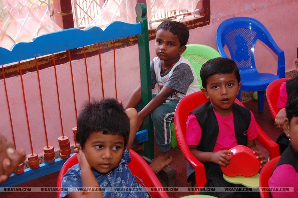பள்ளிப் பட்டாம்பூச்சிகளின் நெகிழ்ச்சியும் மகிழ்ச்சியும்! பள்ளிப் பட்டாம்பூச்சிகளின் நெகிழ்ச்சியும் மகிழ்ச்சியும்!