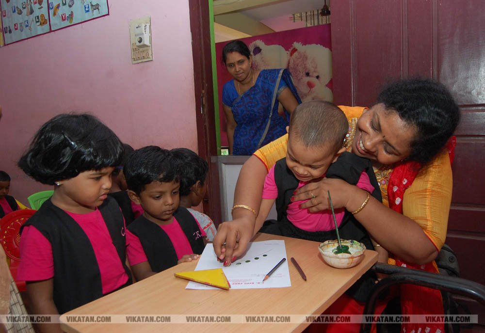 பள்ளிப் பட்டாம்பூச்சிகளின் நெகிழ்ச்சியும் மகிழ்ச்சியும்! பள்ளிப் பட்டாம்பூச்சிகளின் நெகிழ்ச்சியும் மகிழ்ச்சியும்!