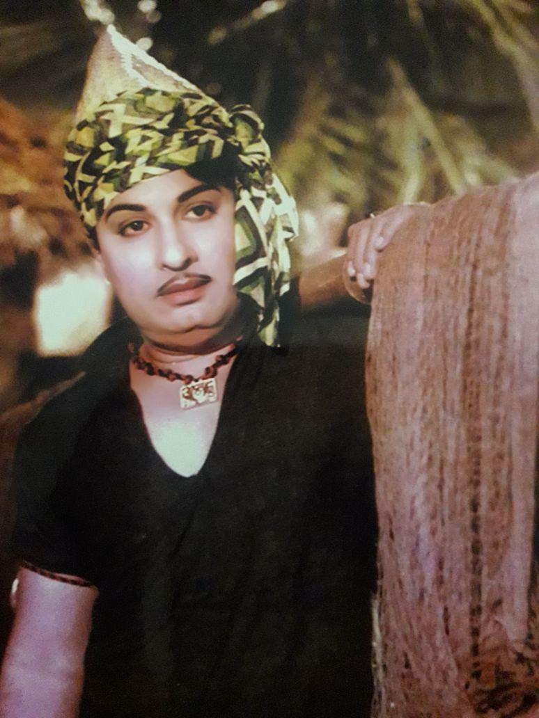 எம்.ஜி.ஆர்