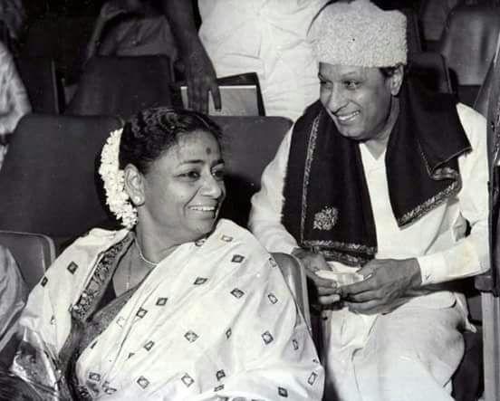 எம்.ஜி.ஆர் - ஜானகி