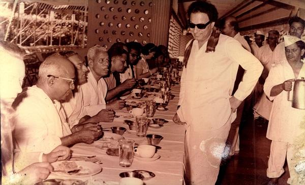 எம்.ஜி.ஆர்