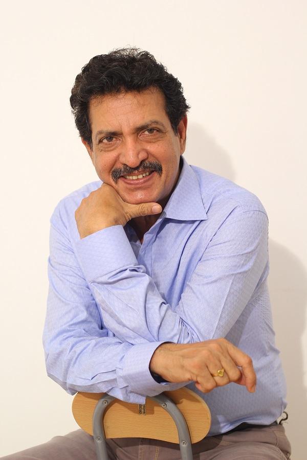 'நிழல்கள்' ரவி