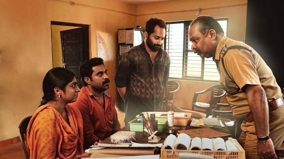 தொண்டிமுதலும் த்ரிக்சாக்ஷியும்