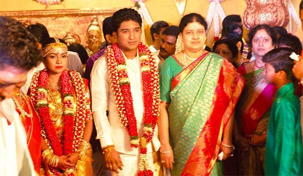 விவேக் சசிகலா