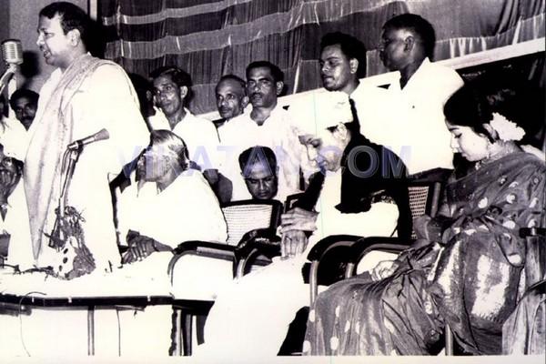 ஜெயலலிதா