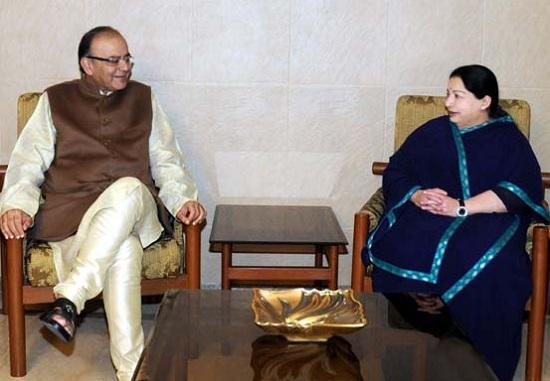 அருண் ஜேட்லி  - ஜெயலலிதா