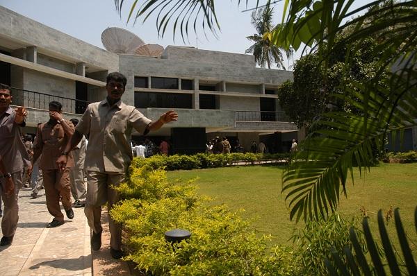 போயஸ் கார்டன் வீடு