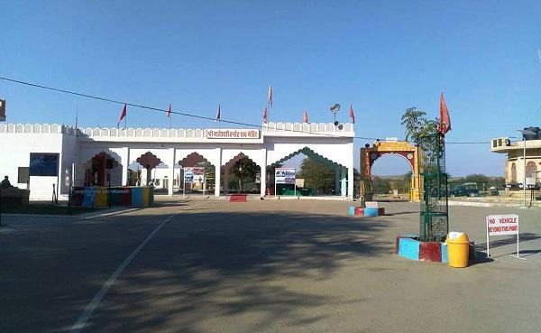 ராஜஸ்தான் கதைகள் - தன்னோட் கோவில்