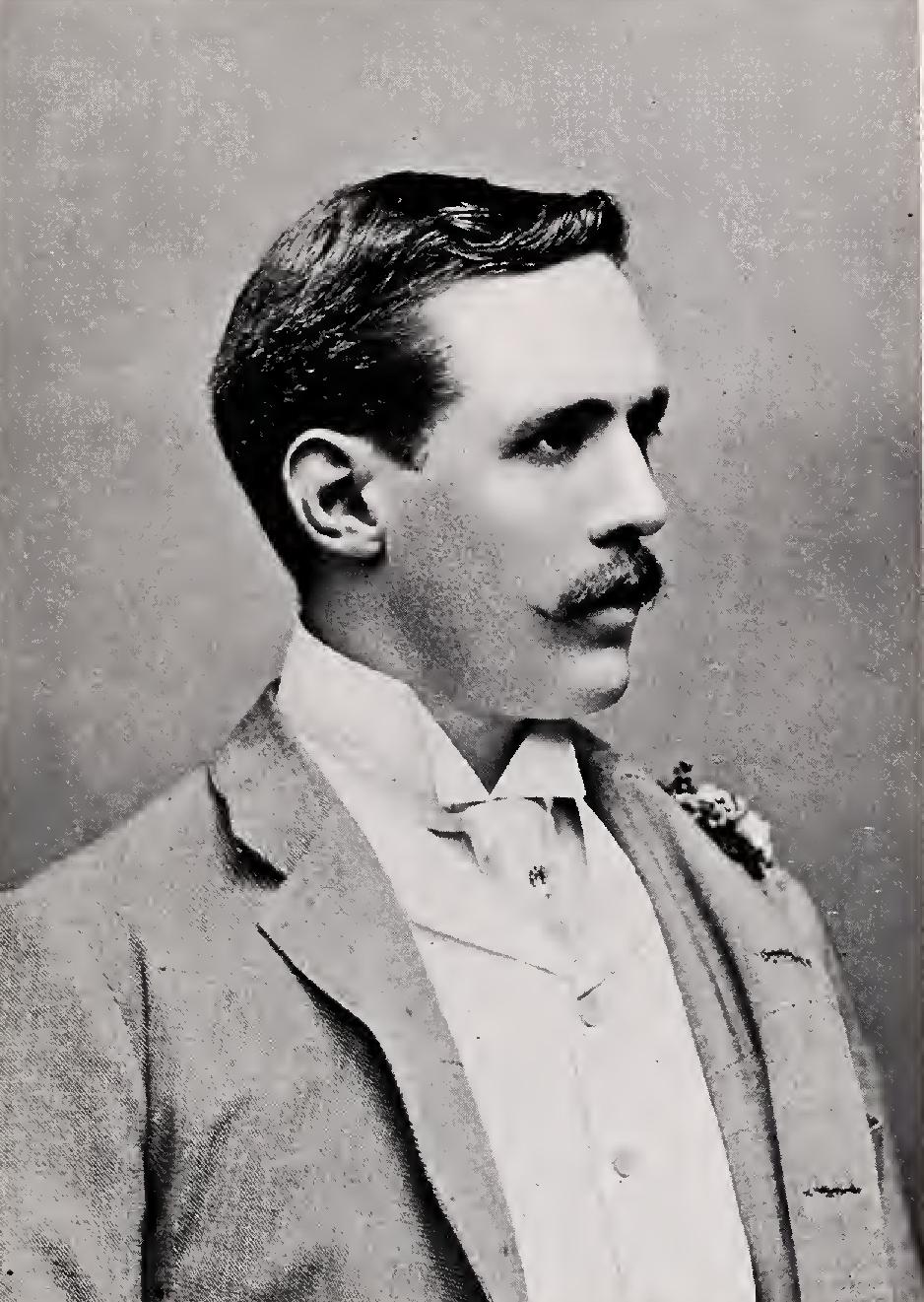 ஆர்தர் ஹீபர் தாமஸ் நினைவாக கட்டப்பட்ட தேவாலயம்