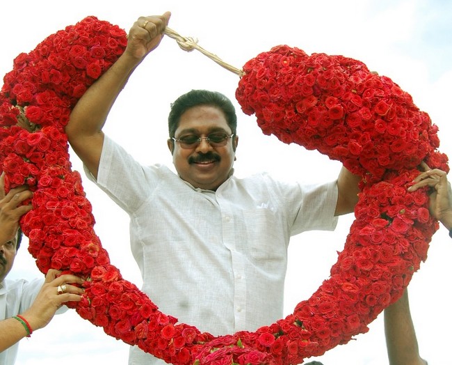 தினகரன்