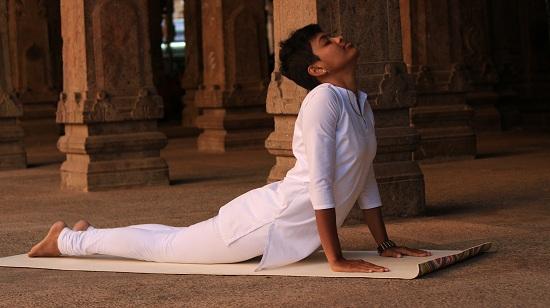 புஜங்காசனம்