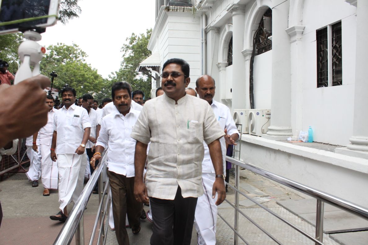 b7c1fe06-7be8-4b7a-942e-00f6afa1b501_144