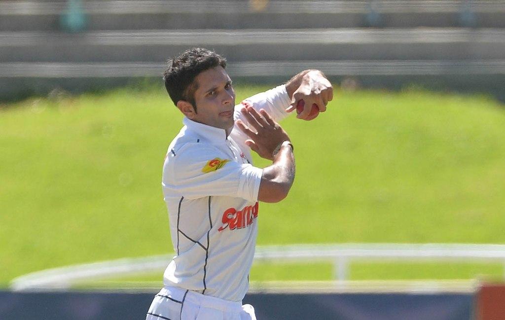 கேஷவ் மஹராஜ்