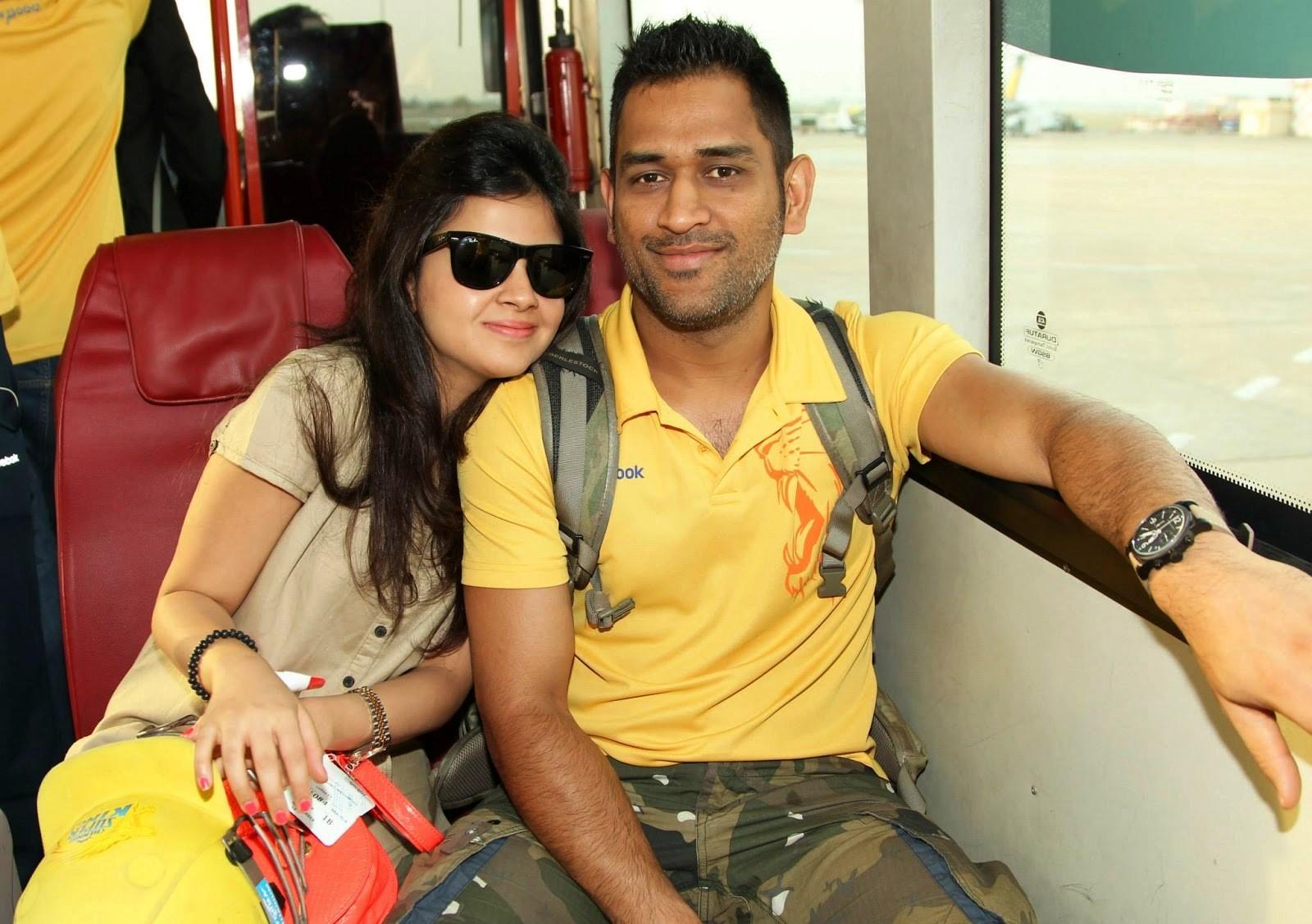 தோனி - சாக்‌ஷி