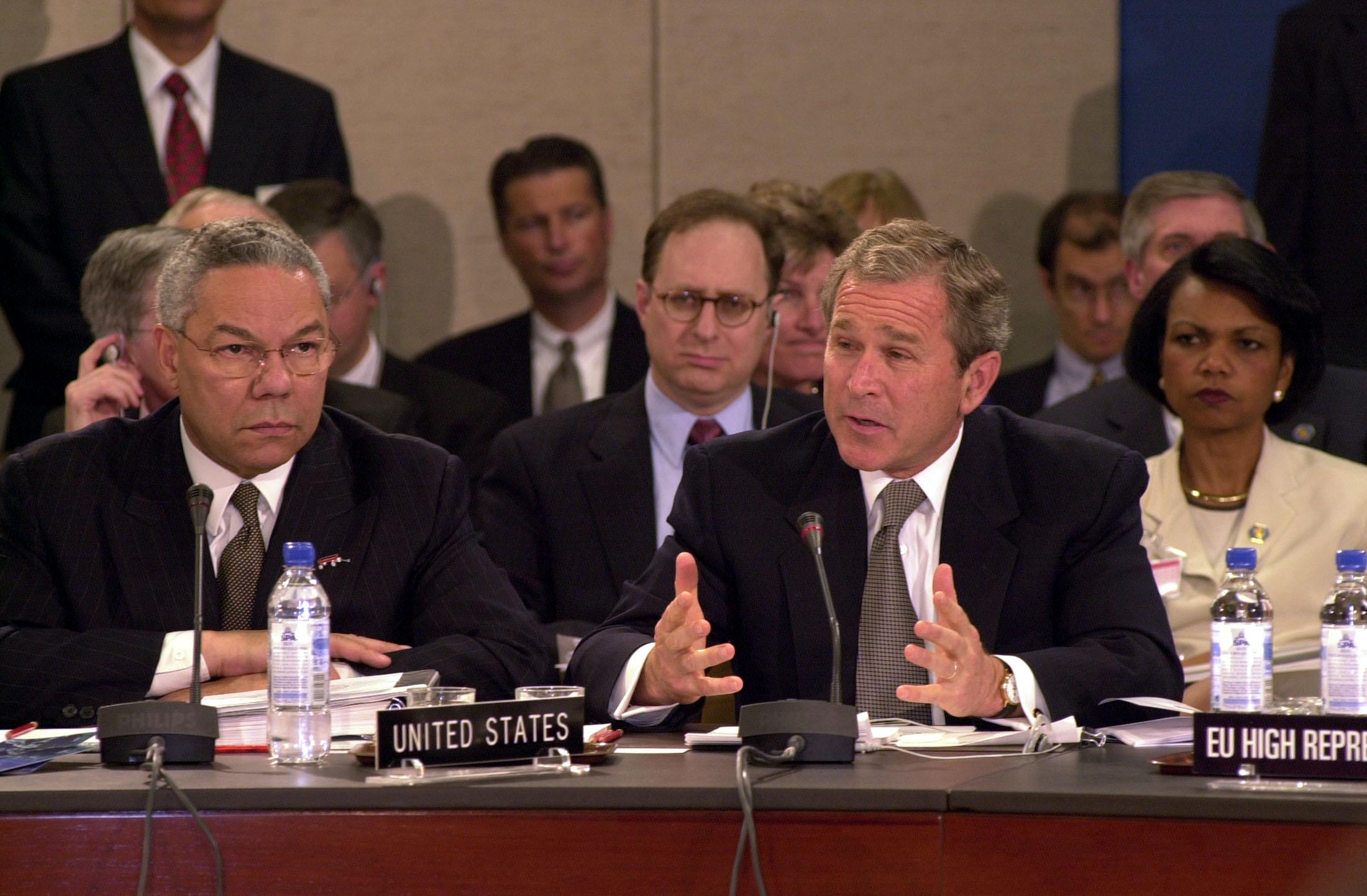 காலின் பவெல்