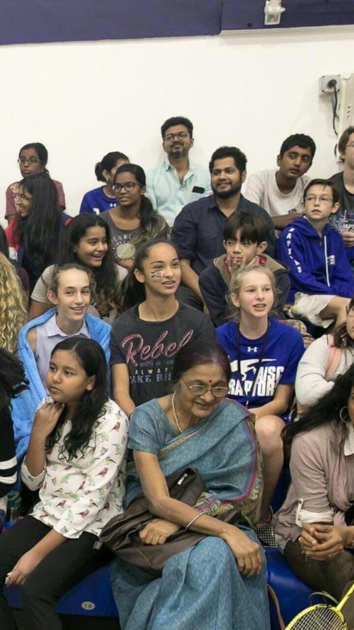 விஜய் புகைப்படம் விஜய் புகைப்படம்