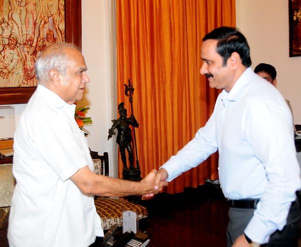 அன்புமணி