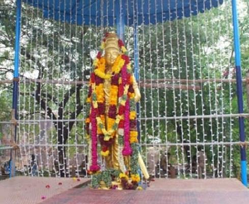 ராஜராஜ சோழன்