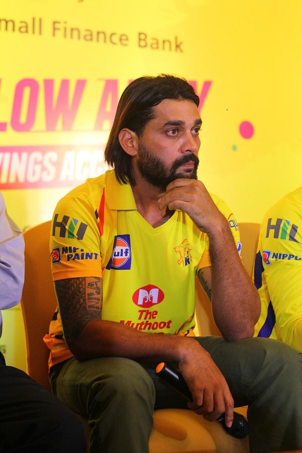 முரளி விஜய்