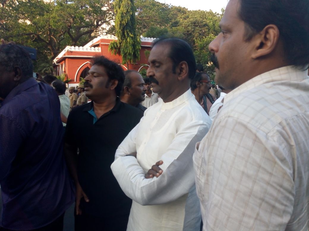 43974358-ab48-41ae-990d-7590adc4c14d_184