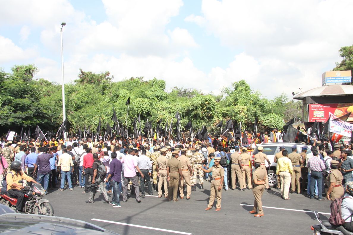 b957b41a-c5b4-48e3-ba2e-f79a156766cd_094