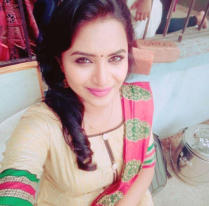 22228302_728338464022581_413668138876927