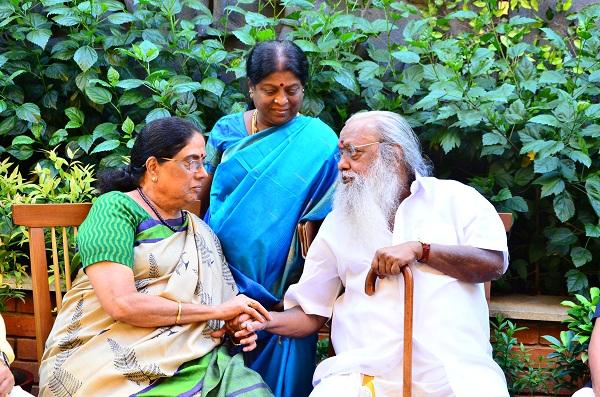 பாலகுமாரன்