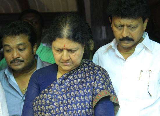 சசிகலா, திவாகரன்