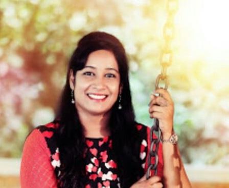 பிருந்தா ஆனந்த், பிசியோதெரபிஸ்ட்