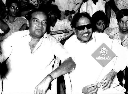 மு.கருணாநிதியுடன்... கண்ணதாசன்