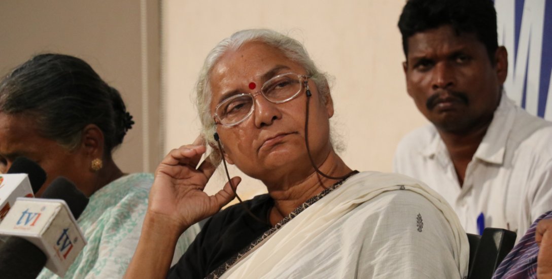 ``கார்ப்பரேட்கள் போல போராளிகளும் ஒன்றிணைய வேண்டும்!” - மேதா பட்கர் #VikatanExclusive ``கார்ப்பரேட்கள் போல போராளிகளும் ஒன்றிணைய வேண்டும்!” - மேதா பட்கர் #VikatanExclusive