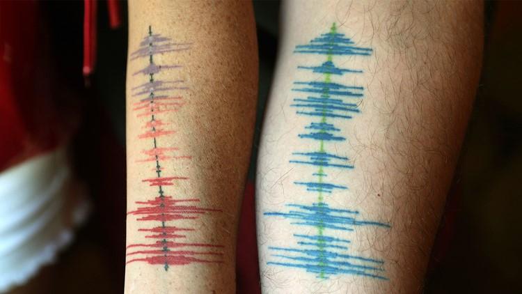 ஐ லவ் யூ, நாட் டுடே ஒலியலைகள்