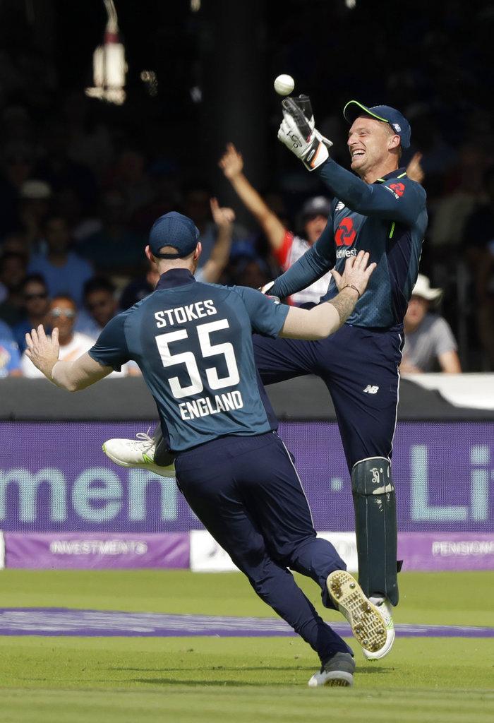 தோனி ரெய்னா