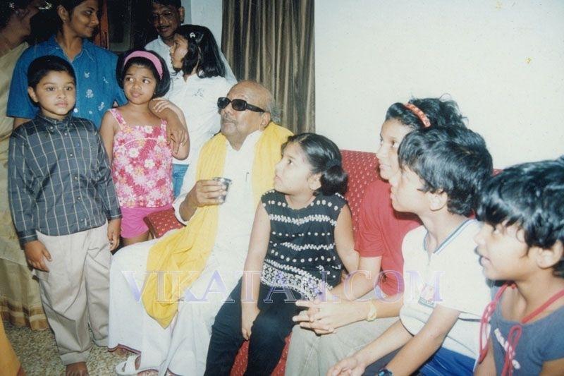 ஒரு சந்தோஷத் தருணத்தில்...