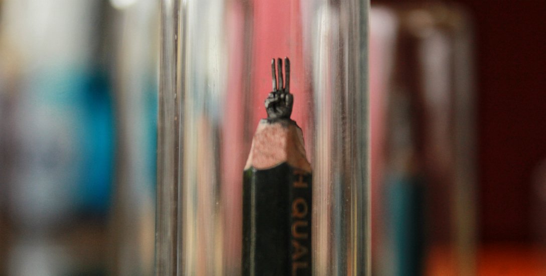 24 மணி நேரத்தில் நூறு சிற்பங்கள்! - யுனிவர்சல் புக் ஆஃப் ரெக்கார்ட்ஸில் கோவை இளைஞர்