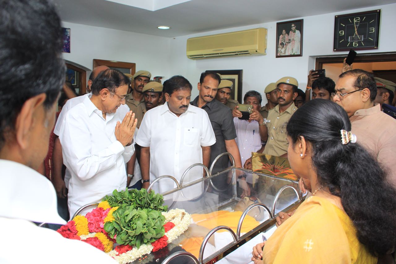 cc520bdd-ce0b-4651-bfc1-2c5bb9c45b27_053