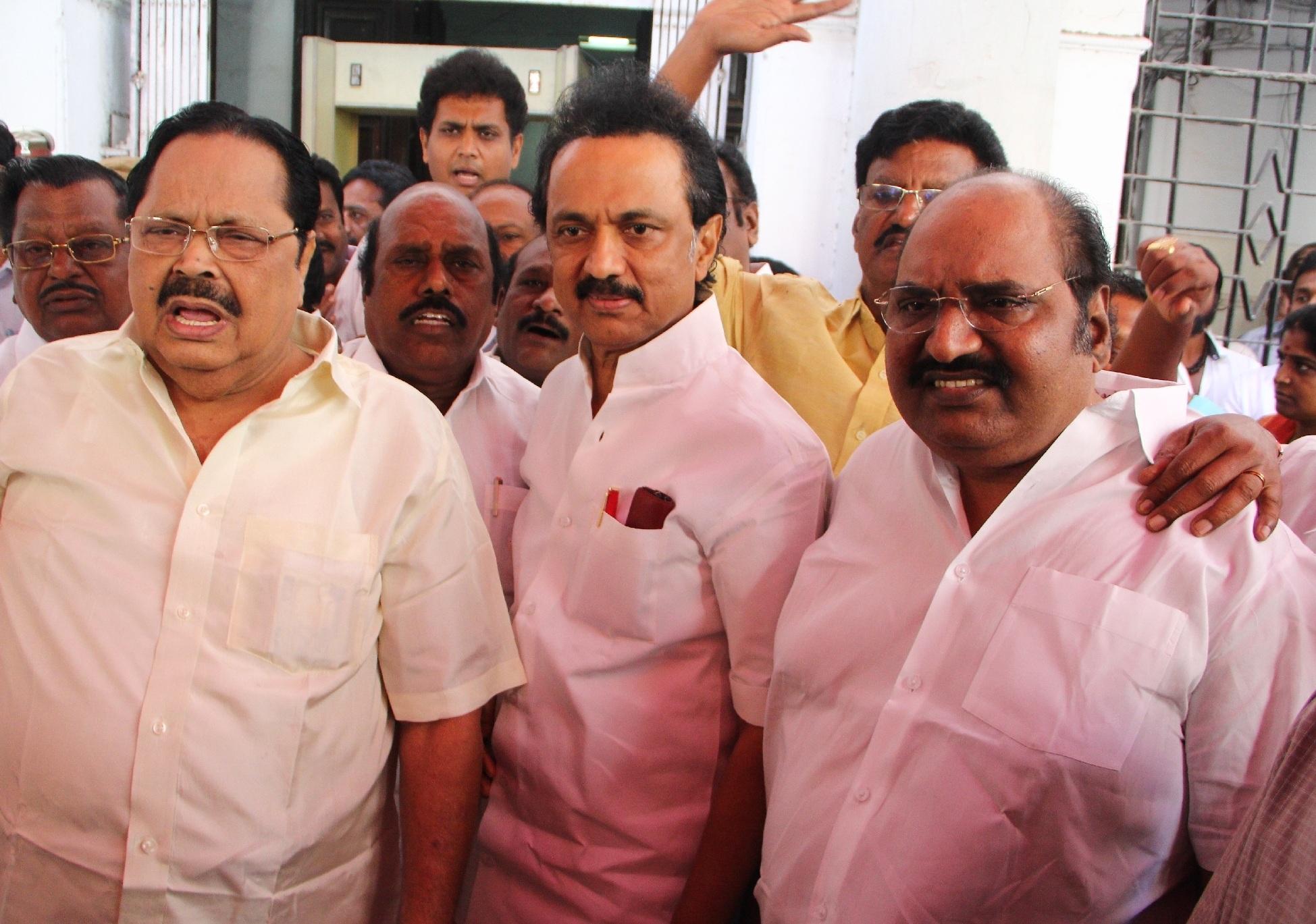 அன்பழகன்