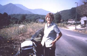 அனி மஸ்டோ