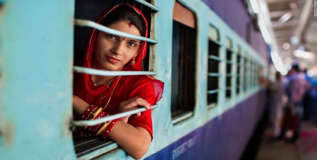 ``4 ஆண்டுகள், 60 நாடுகள், 500 கண்கள்!”- இந்த இன்ஸ்டாகிராம் பக்கத்தை மிஸ் பண்ணாதிங்க