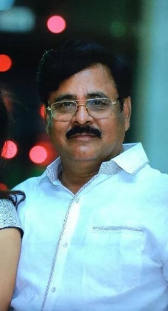 அம்ருதாவின் தந்தை