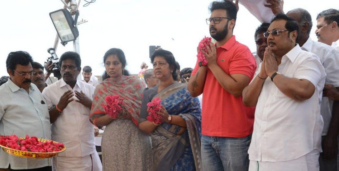 1 லட்சம் பேர்; போலீஸ் சிக்னல்; நீக்கப்பட்ட நிர்வாகி! - ஸ்டாலின் முடிவால் கடுகடுத்த அழகிரி