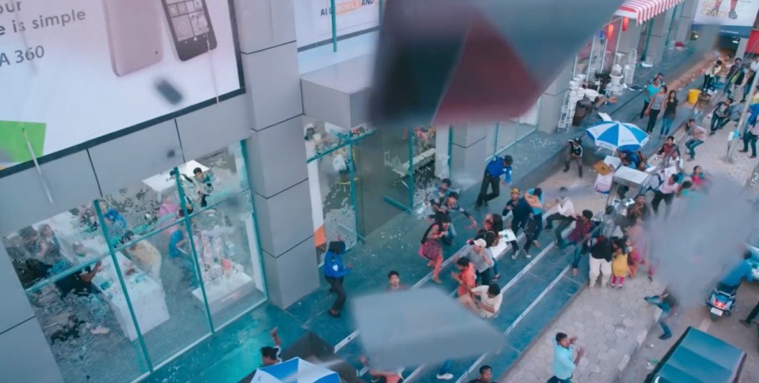 'ஆமா... அது எப்படி வாத்யாரே போன் பறக்கும்?!' - 2.0 டவுட்