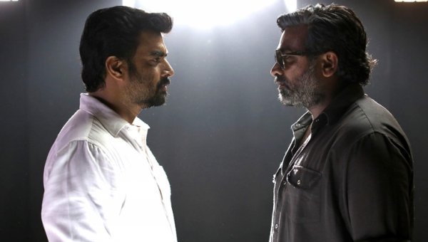 `ரீமேக் உண்மைதான்; ஆனால் ஸ்டார்ஸ் பற்றி கேட்காதீர்கள்' - இந்தியில் கால்பதிக்கும் புஷ்கர் - காயத்ரி!