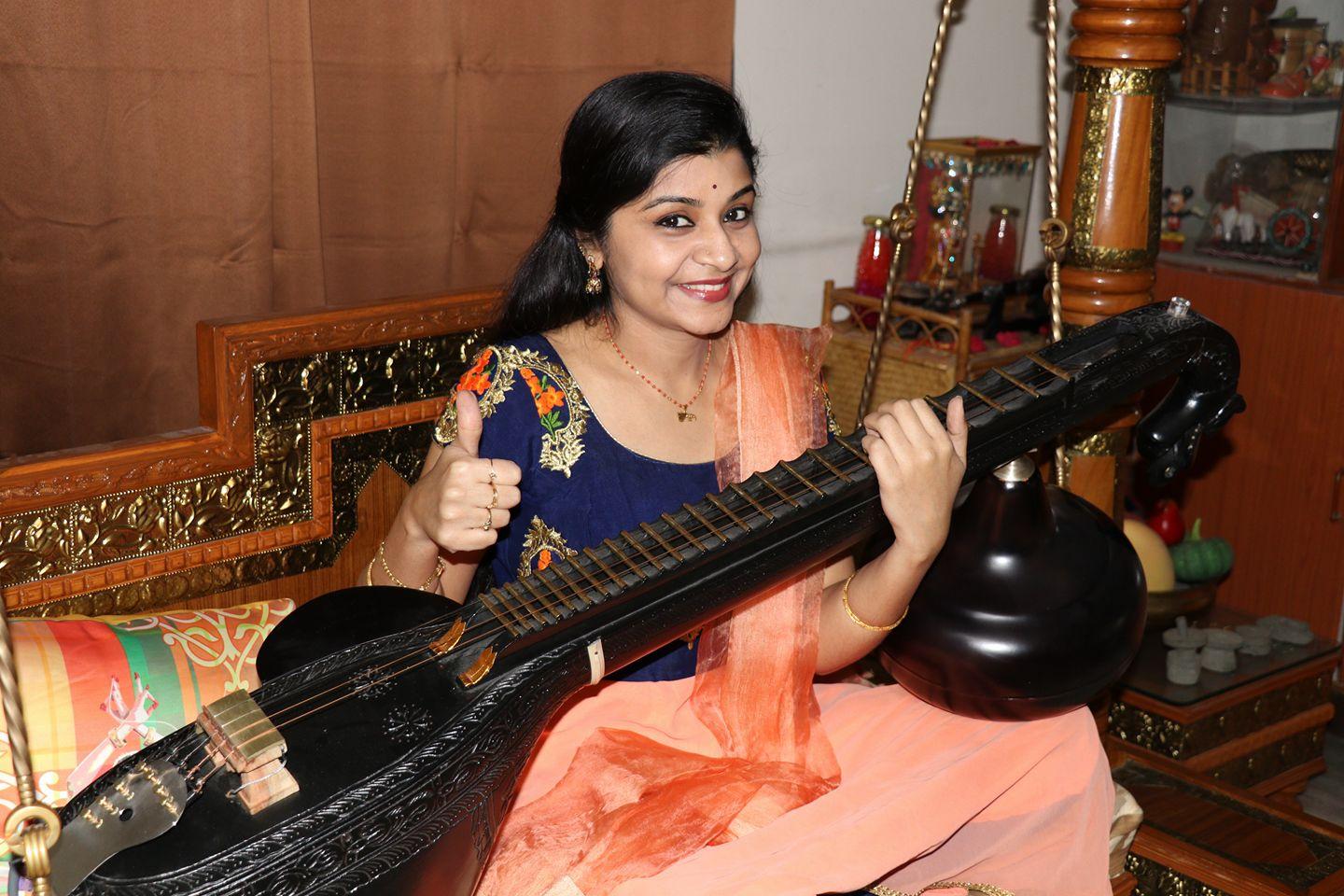 வீணா ஶ்ரீவாணி