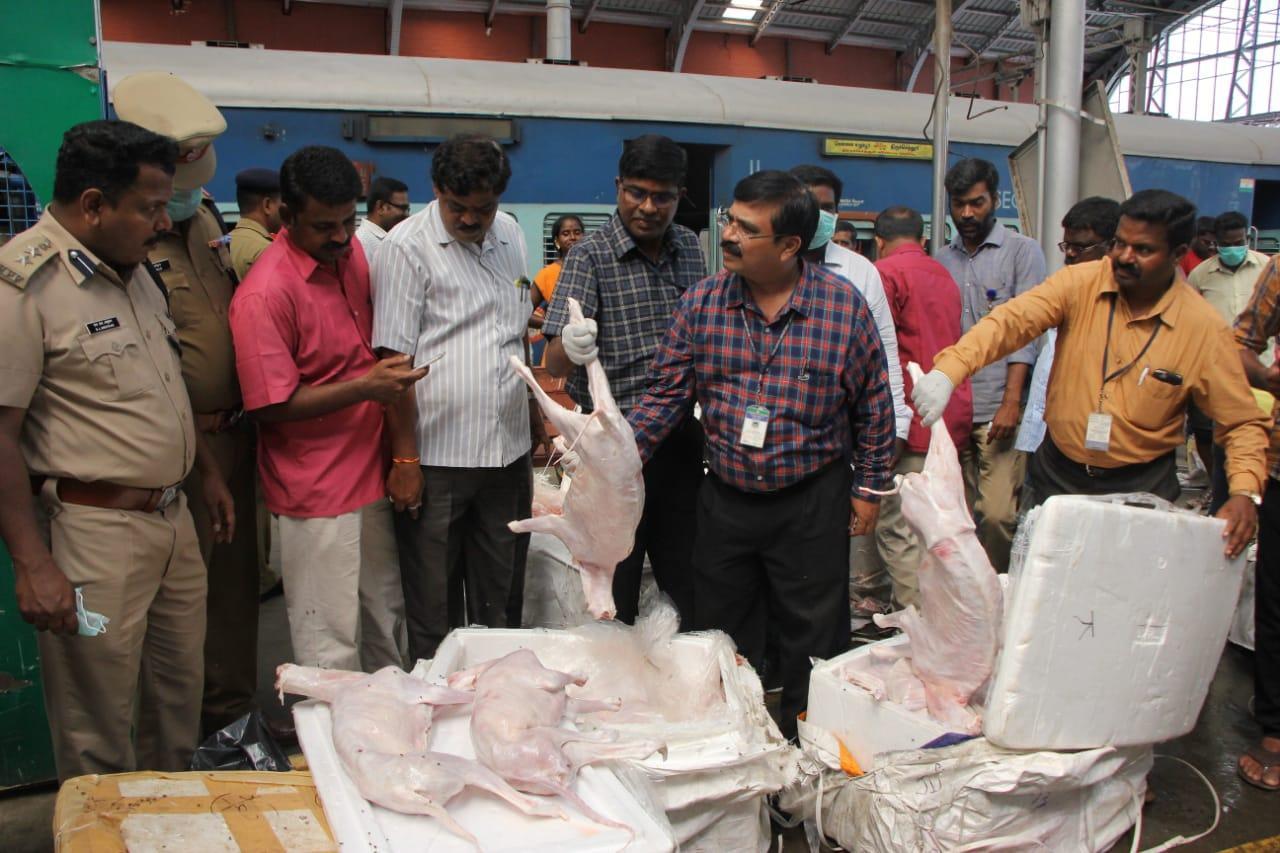 ரயிலில் வந்த இறைச்சி