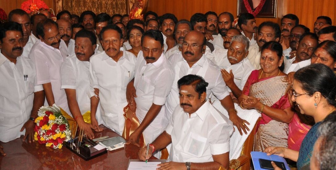மோடியுடன் ஜோடி போடப்போவது, டிடிவி தினகரனா, எடப்பாடியா?